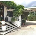 Moderno 酒店